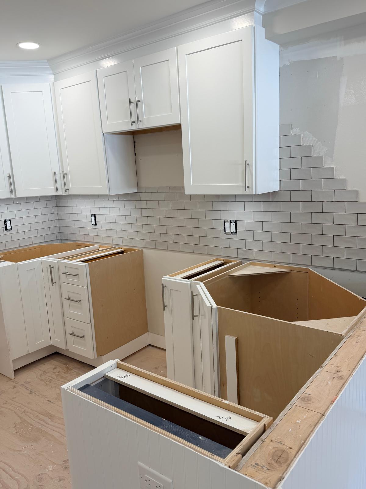 Kitchen before - Project 2
